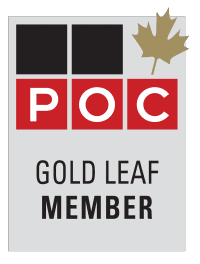 5 blocks stacked in a square with a gold maple leaf on the corner with the letters POC, designating a Gold Leaf Member of Professional Organizers in Canada